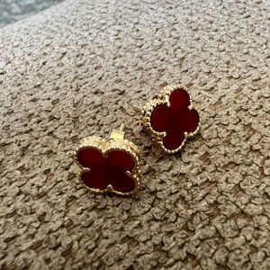 18k Saudi gold Vintage Alhambra Clover Earrings